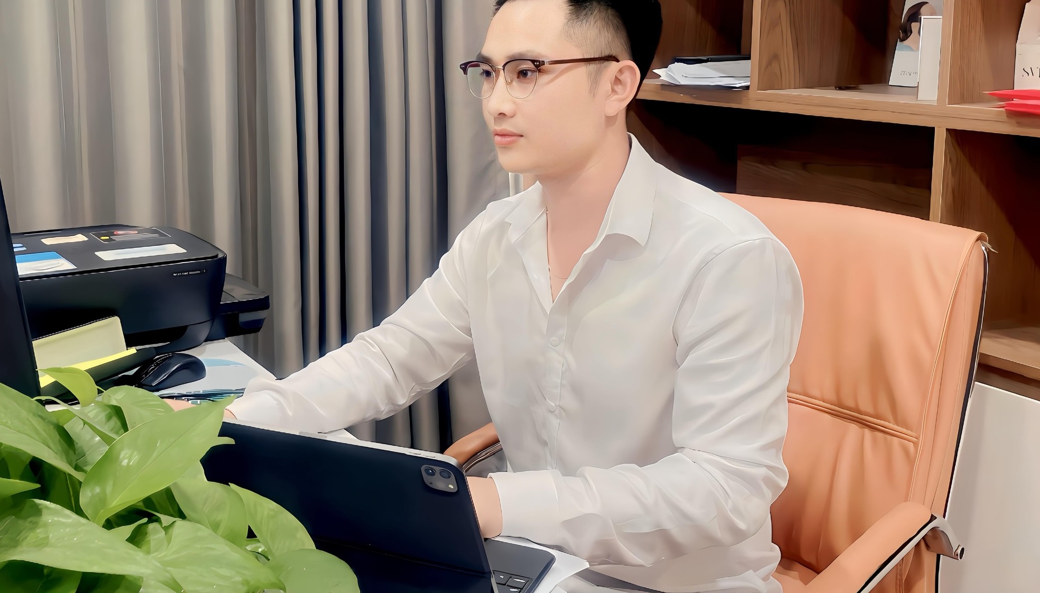 Chiến lược lãnh đạo của CEO Đặng Tiến Hoàng QH88